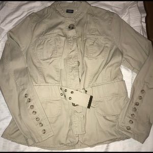 Khaki jean jacket with belt